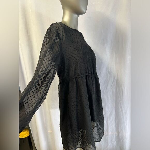 Chi Chi London Dot Right Now Mini Dress Long Sleeves Size 10 NWT - Picture 7 of 10